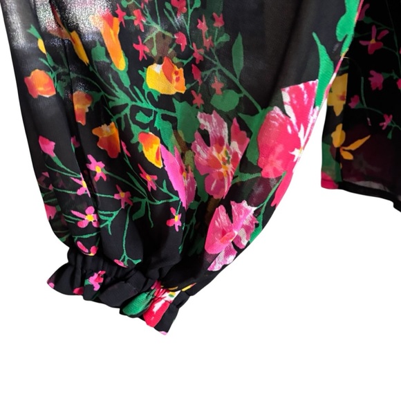 CABI #5706 Thespian Blouse Midnight Flowers Long Sleeves S Semi Sheer - Picture 5 of 9